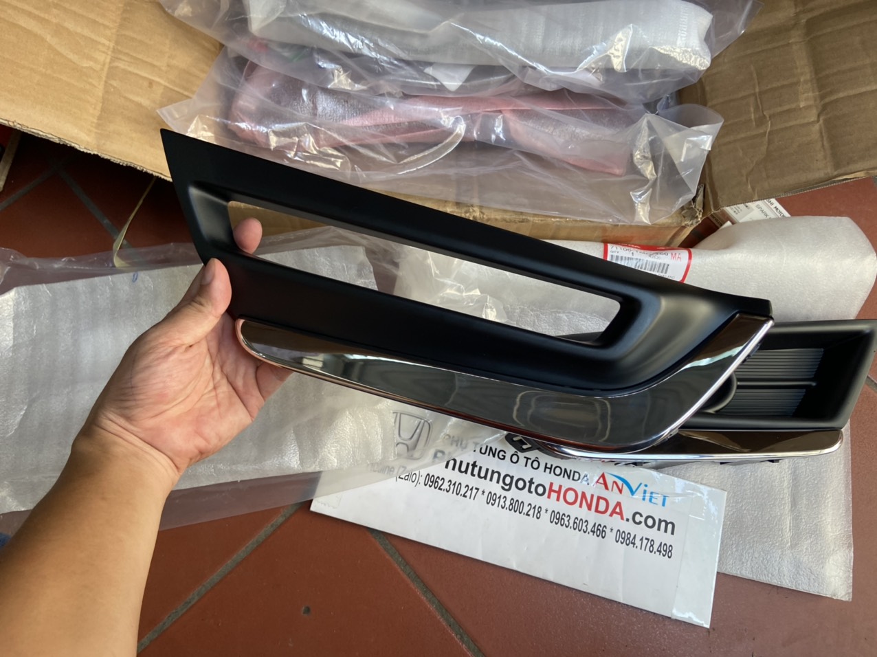 Ốp đèn sương mù xe Honda CRV 2018-2020